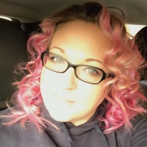 Meet your Posher, Sabrina